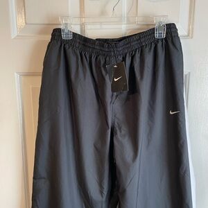 Men’s Black Nike Athletic Pants Size XL. New With Tags.
